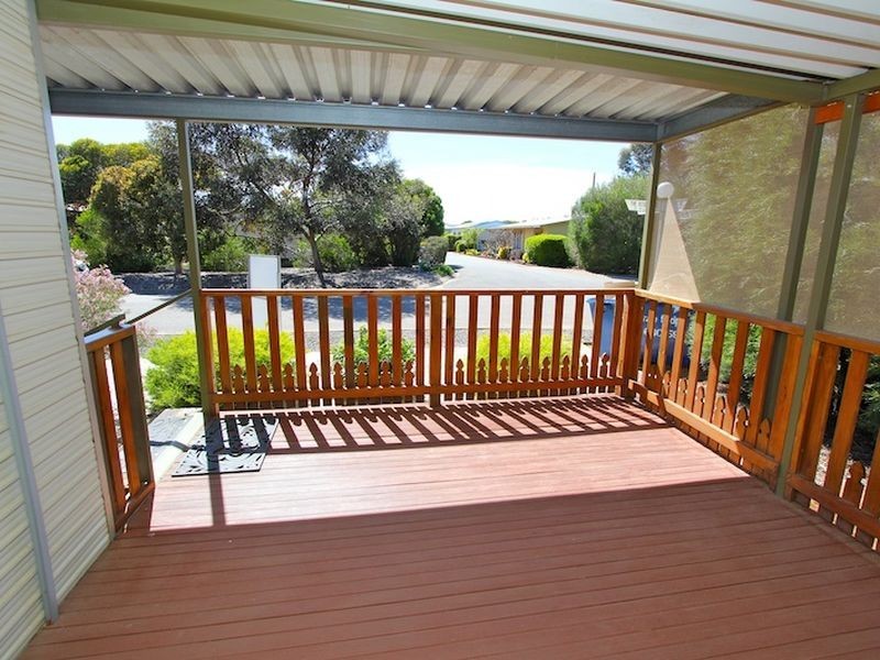 106 The Boulevard, Hillier SA 5116