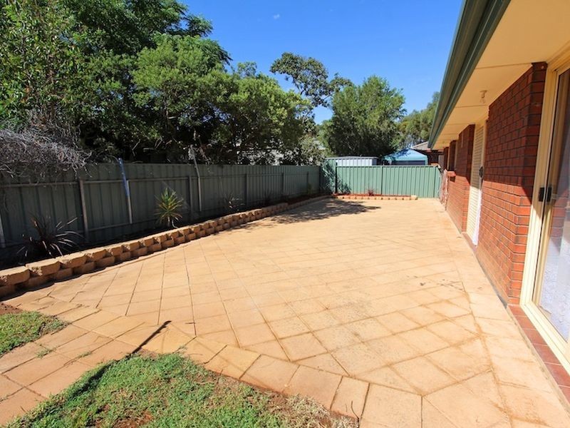 21 Houston Court, Evanston Gardens SA 5116