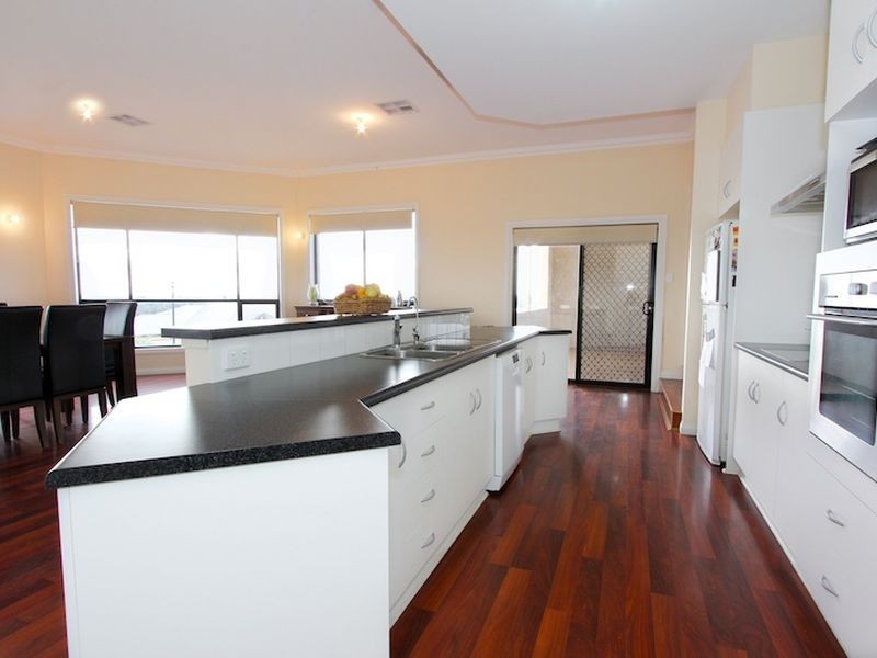 13 Snowy Court, Gawler South SA 5118