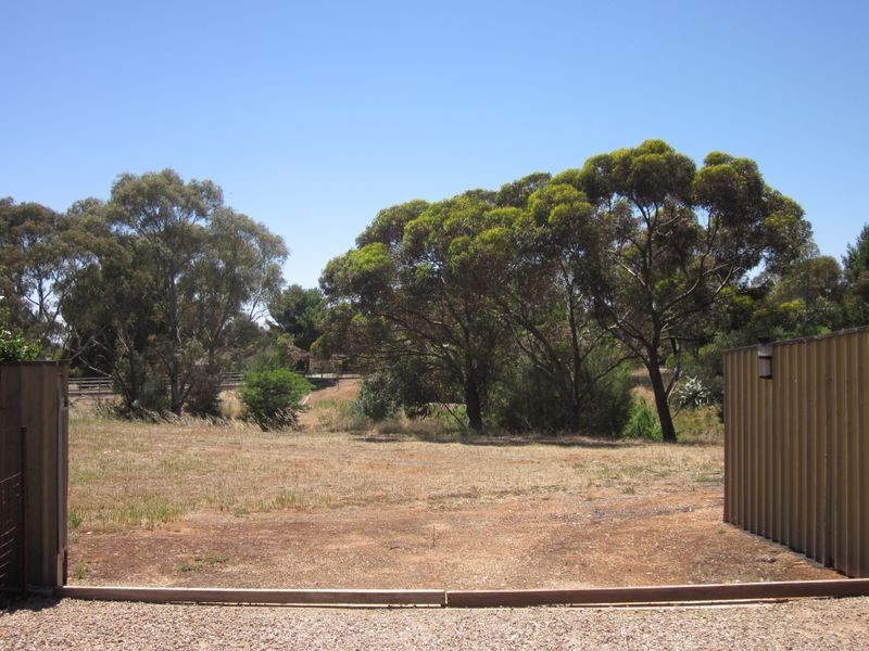 8 Purcell Grove, Evanston Park SA 5116