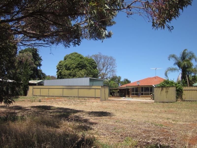 8 Purcell Grove, Evanston Park SA 5116