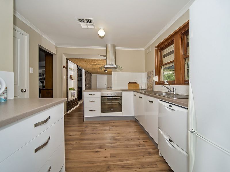 25 Edward Street, Willaston SA 5118