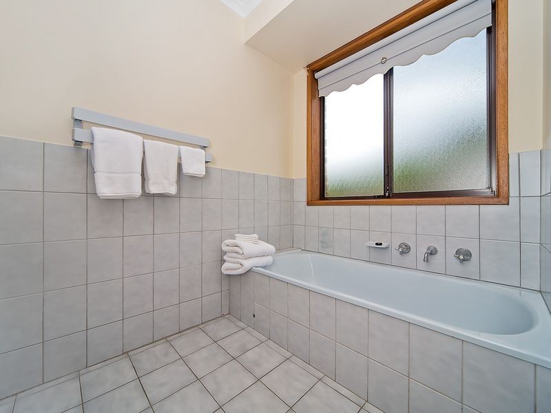 4 Stithians Drive, Gawler East SA 5118