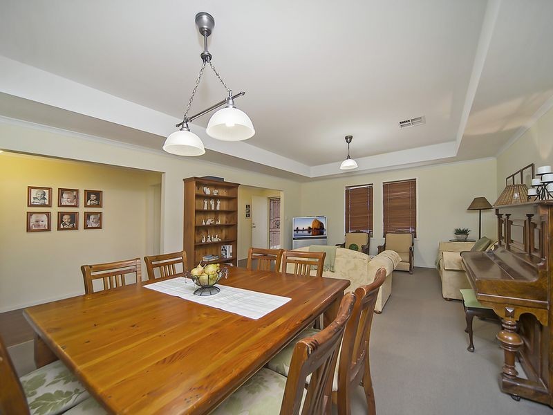 19 McGonigal Drive, Willaston SA 5118