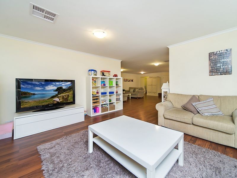 19 McGonigal Drive, Willaston SA 5118