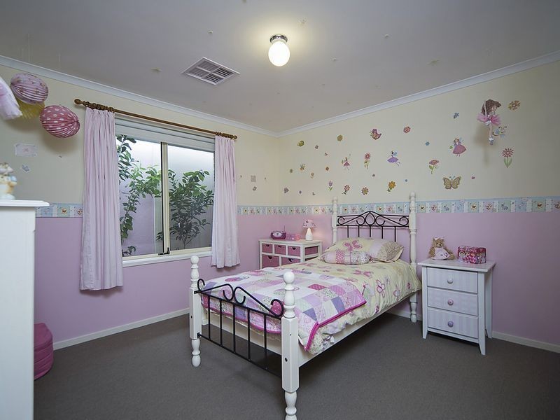 19 McGonigal Drive, Willaston SA 5118