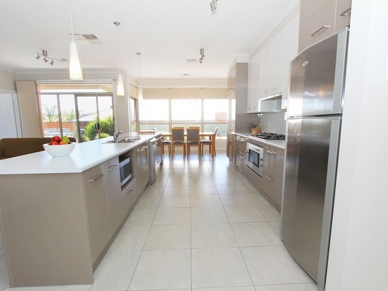 96 Kingfisher Drive, Hewett SA 5118