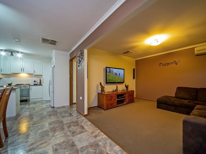 43 Eugene Crescent, Parafield Gardens SA 5107