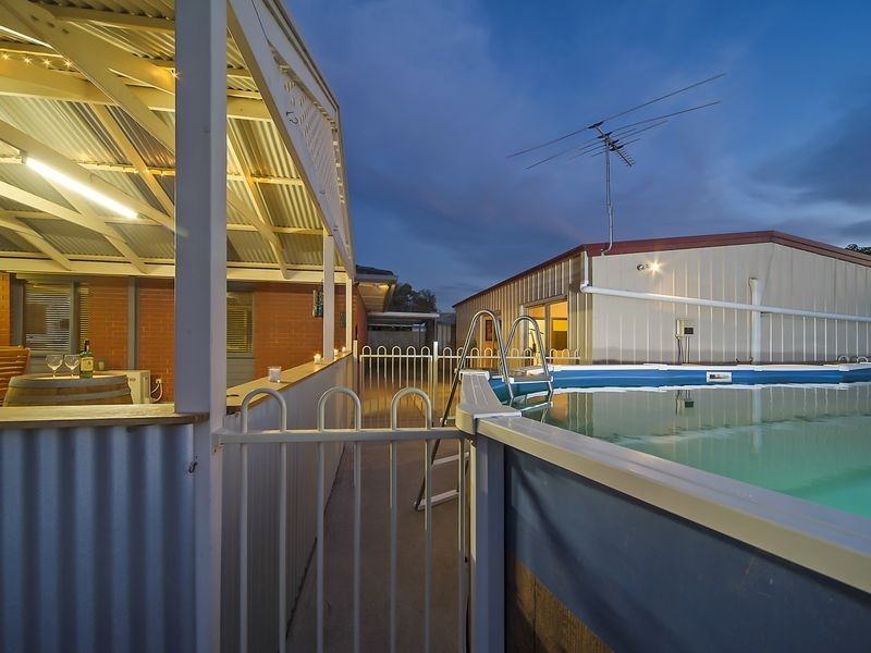 43 Eugene Crescent, Parafield Gardens SA 5107