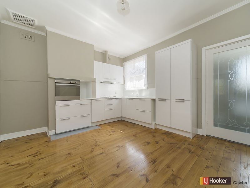 19 May Terrace, Evanston SA 5116