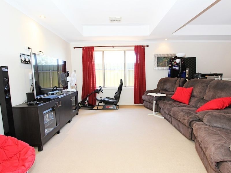 15 Oaklands Circuit, Hewett SA 5118