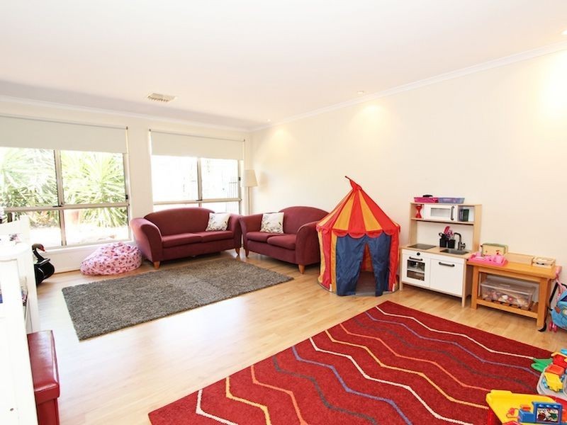 15 Oaklands Circuit, Hewett SA 5118