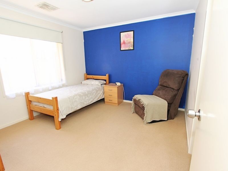 15 Oaklands Circuit, Hewett SA 5118