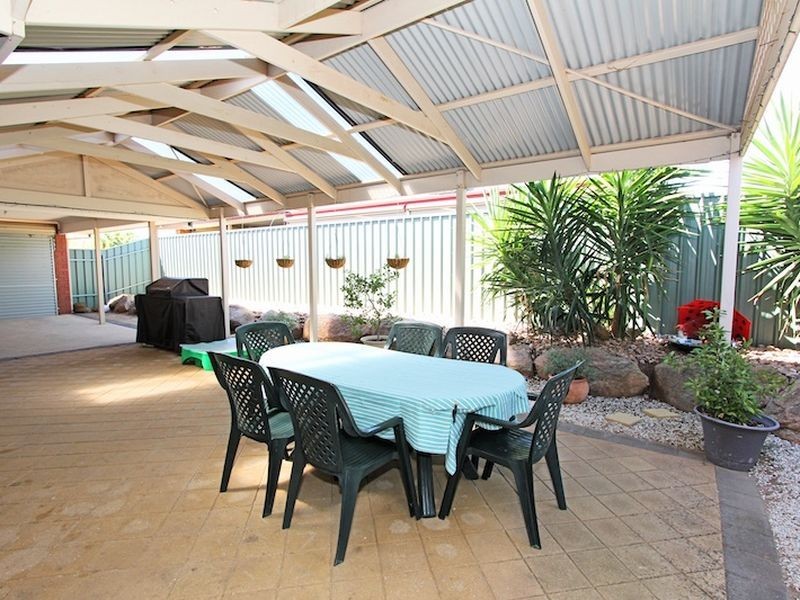 15 Oaklands Circuit, Hewett SA 5118