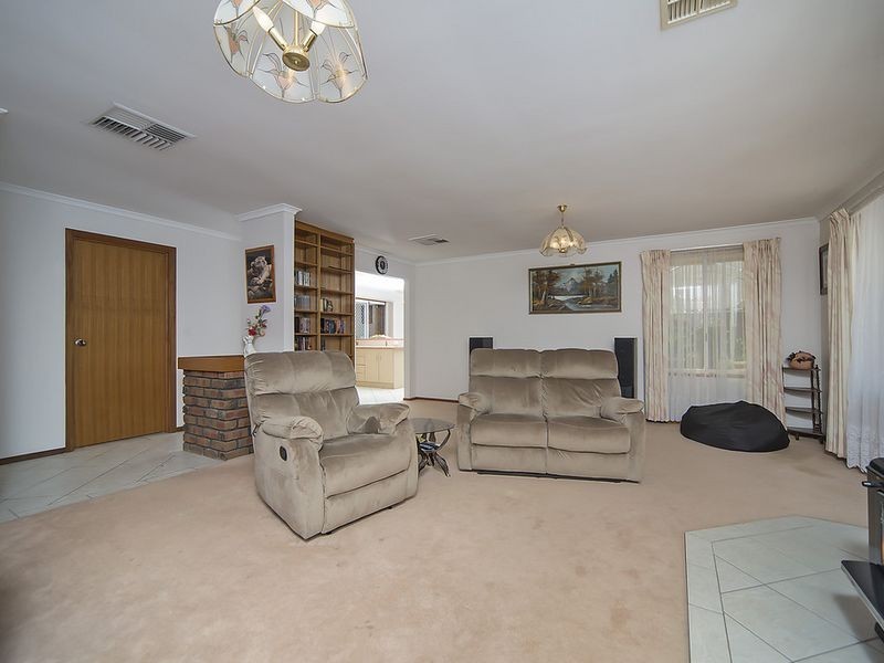 71 Davies Road, Cockatoo Valley SA 5351