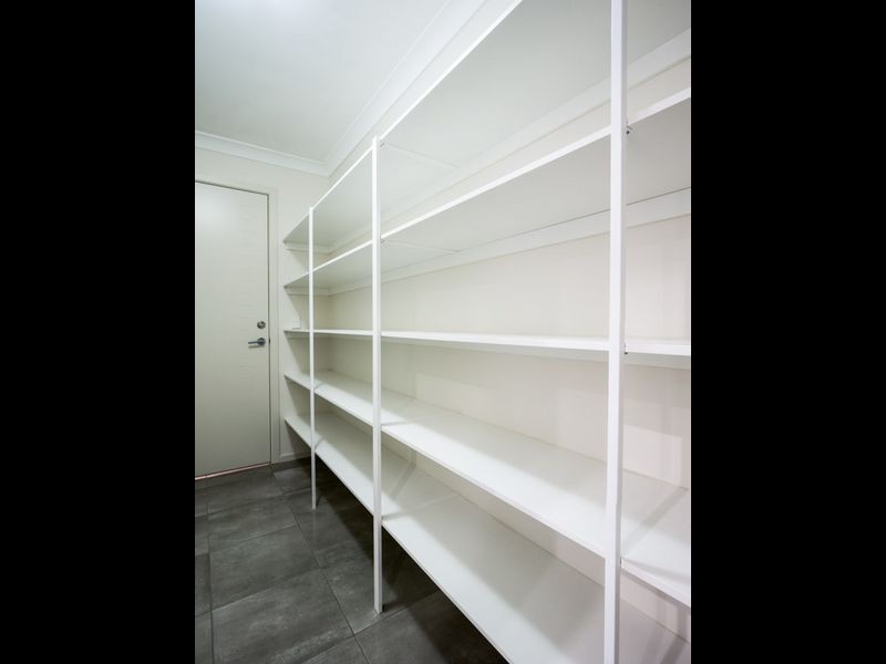 6 Issacs Way, Evanston South SA 5116