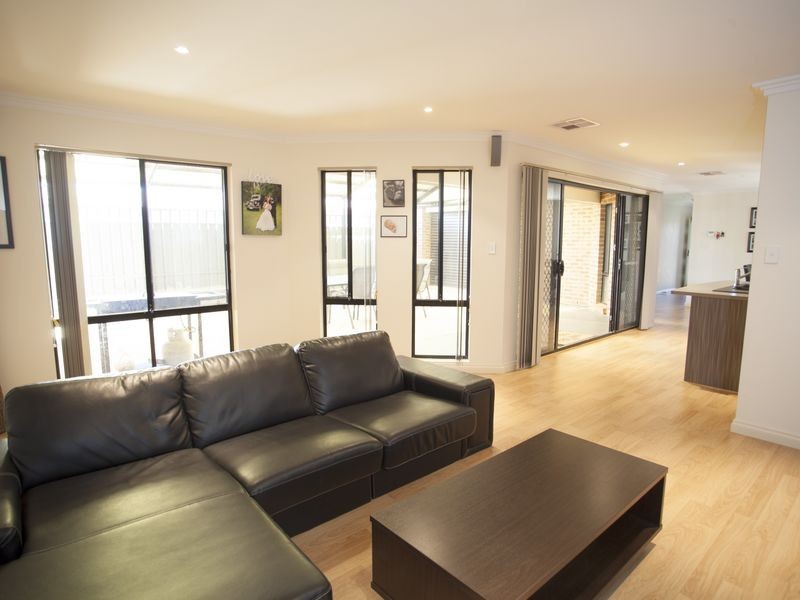 14 Lafitte Way, Andrews Farm SA 5114