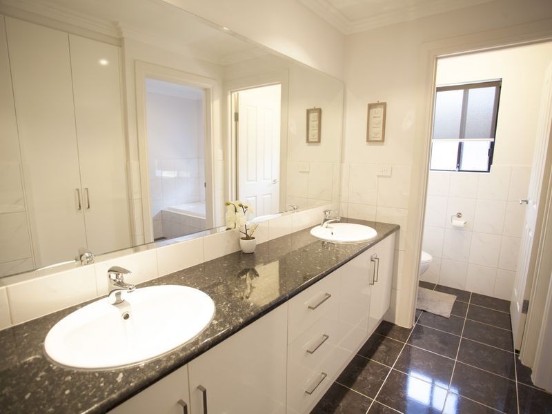 14 Lafitte Way, Andrews Farm SA 5114