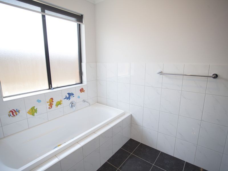 14 Lafitte Way, Andrews Farm SA 5114