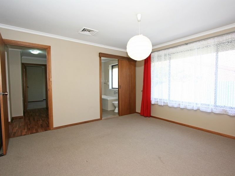 10 McDonnell Terrace, Evanston Gardens SA 5116