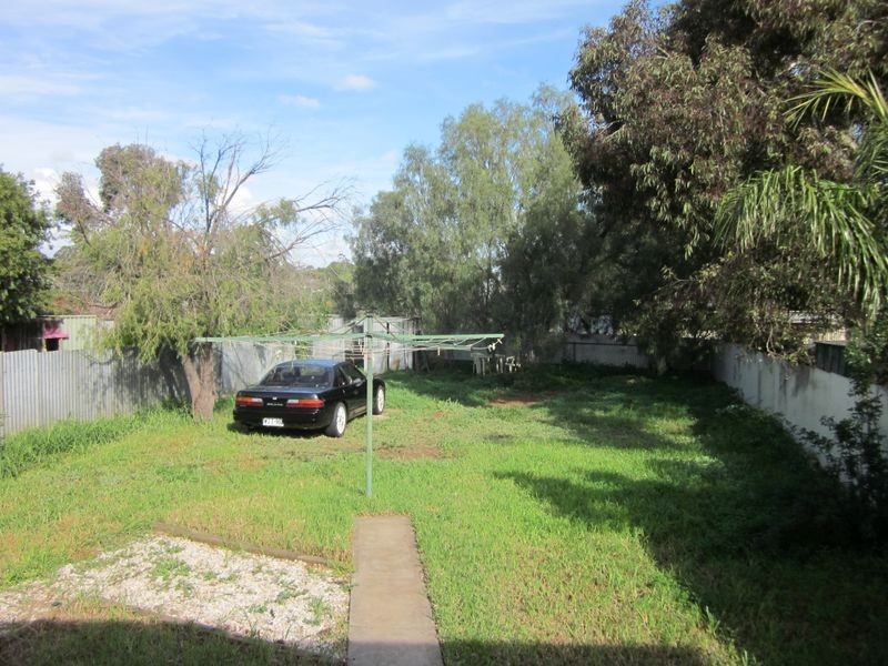 5 Leslie Street, Elizabeth East SA 5112