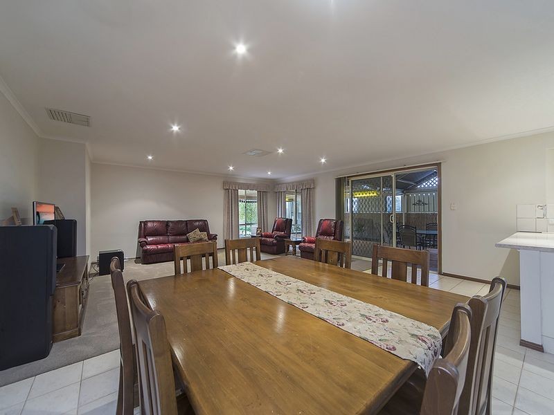 10 Smart Court, Evanston Park SA 5116