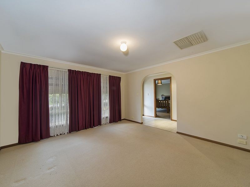 10 Smart Court, Evanston Park SA 5116