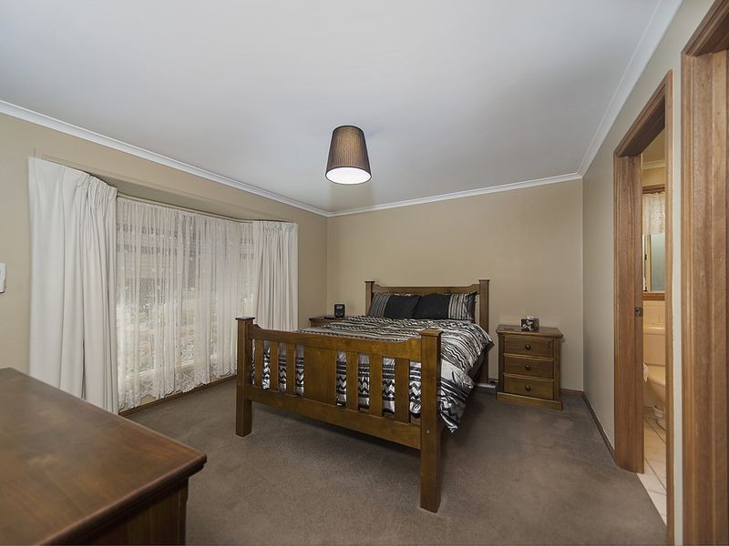 10 Smart Court, Evanston Park SA 5116