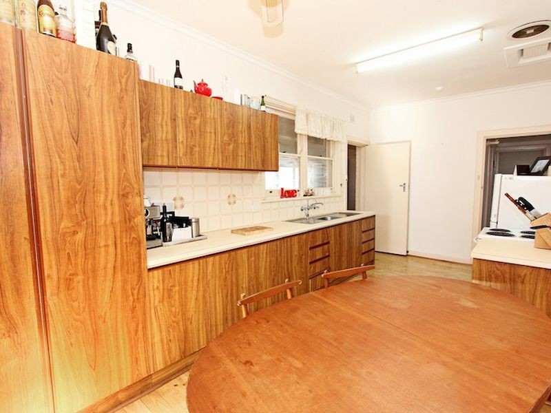 2 Sambell Court, Evanston Park SA 5116