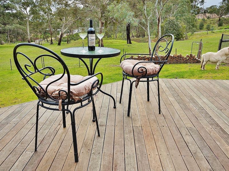 7 Whispering Wall Road, Williamstown SA 5351