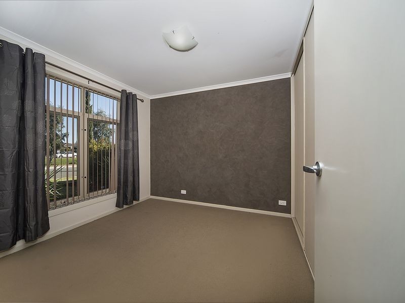 10 Almond Circuit, Munno Para West SA 5115