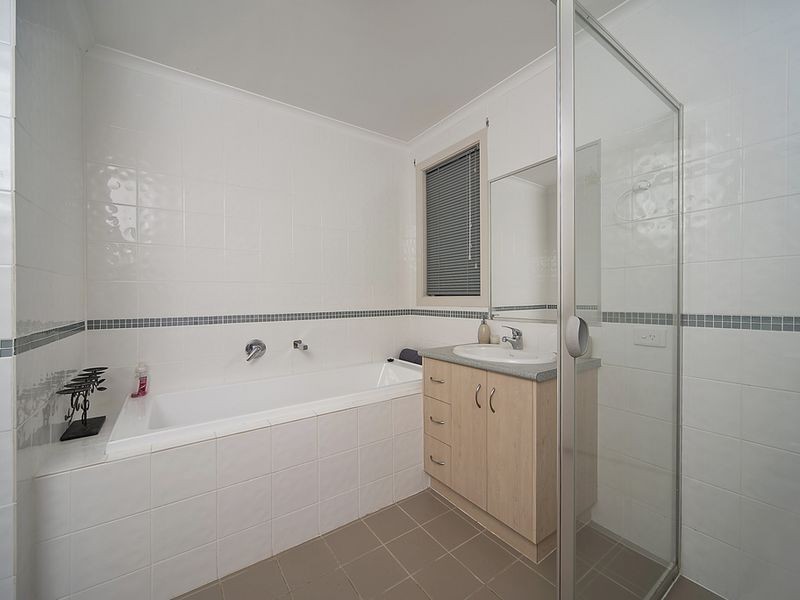 10 Almond Circuit, Munno Para West SA 5115
