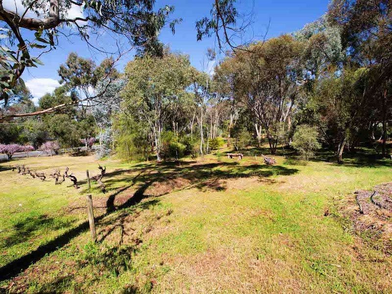 16 Rounsevell Road, Williamstown SA 5351