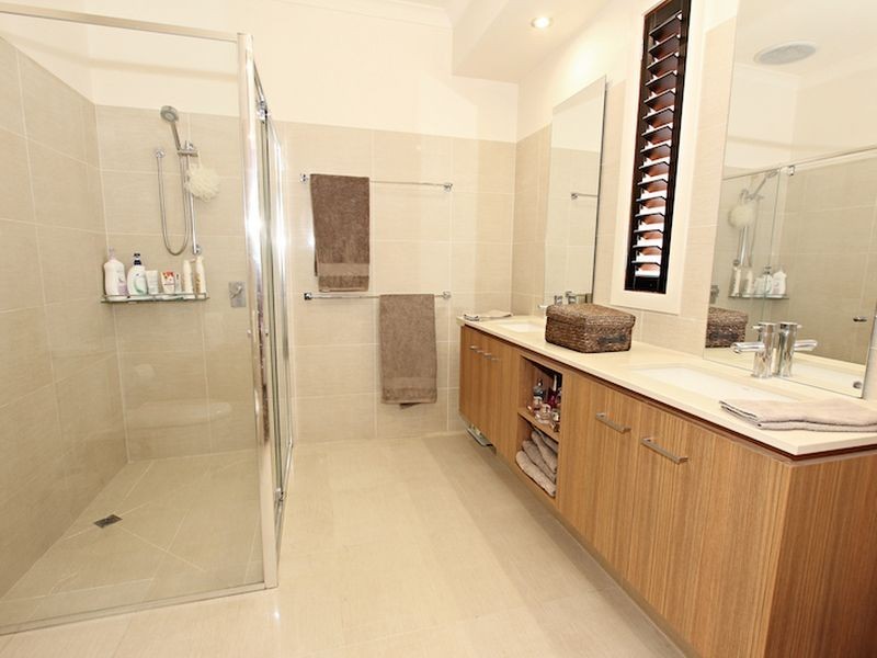 2 Finnis Street, Blakeview SA 5114