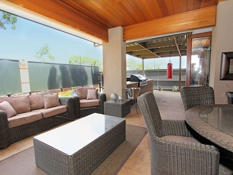 2 Finnis Street, Blakeview SA 5114