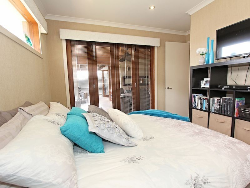 2 Finnis Street, Blakeview SA 5114