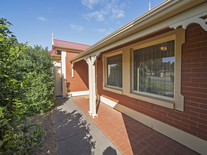 14 Coleman Parade, Evanston Park SA 5116