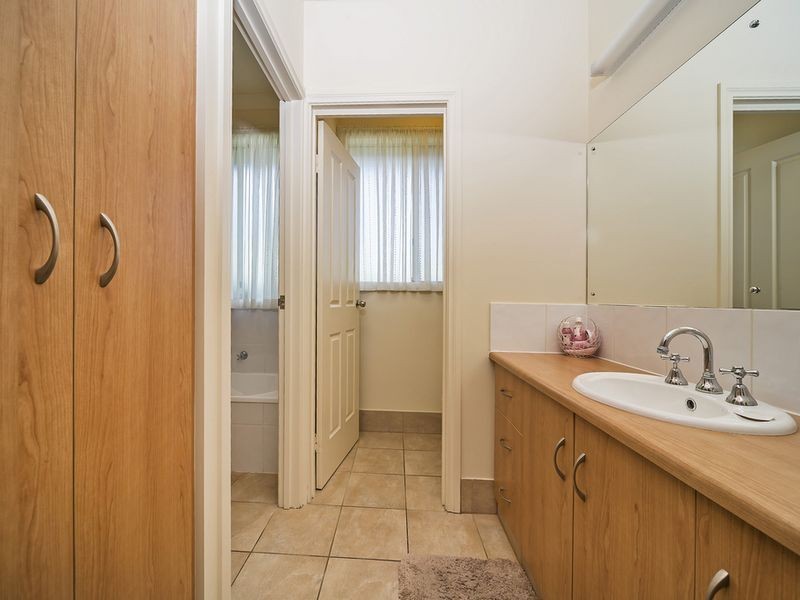 14 Coleman Parade, Evanston Park SA 5116