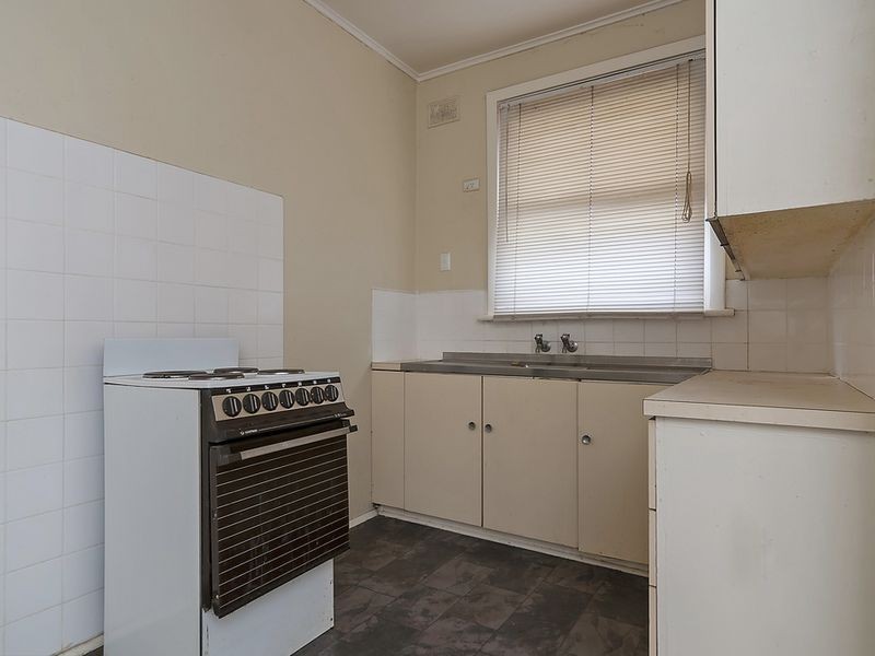 22 Johnston Road, Elizabeth Downs SA 5113
