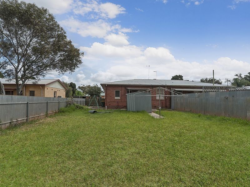 22 Johnston Road, Elizabeth Downs SA 5113