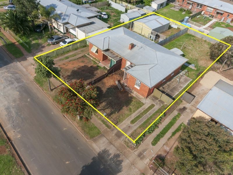 22 & 24 Johnston Road, Elizabeth Downs SA 5113