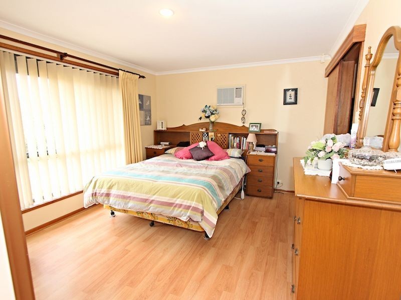 7 Siostrom Court, Willaston SA 5118