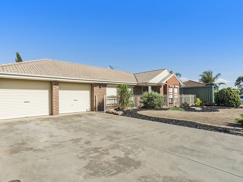 27 Greenfields Drive, Andrews Farm SA 5114