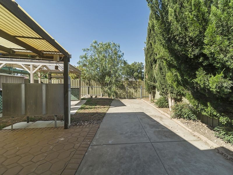 27 Greenfields Drive, Andrews Farm SA 5114