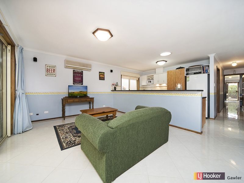 5 Linda Way, Evanston Park SA 5116
