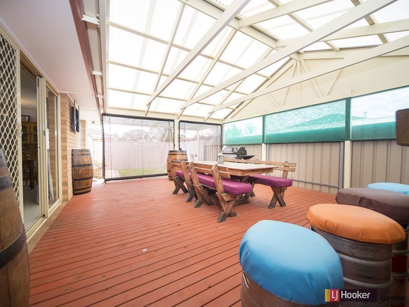 5 Linda Way, Evanston Park SA 5116