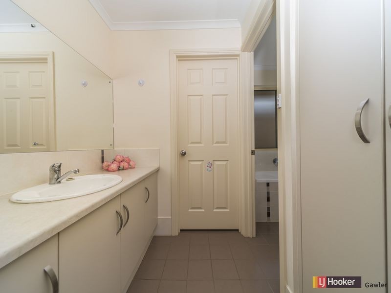 5 Orchard Street, Munno Para West SA 5115