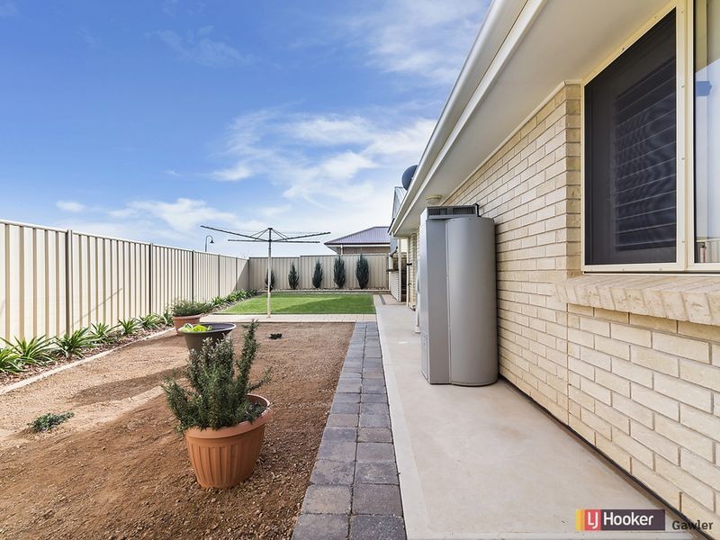 5 Orchard Street, Munno Para West SA 5115