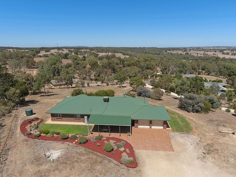 21 Skurray Court, Cockatoo Valley SA 5351