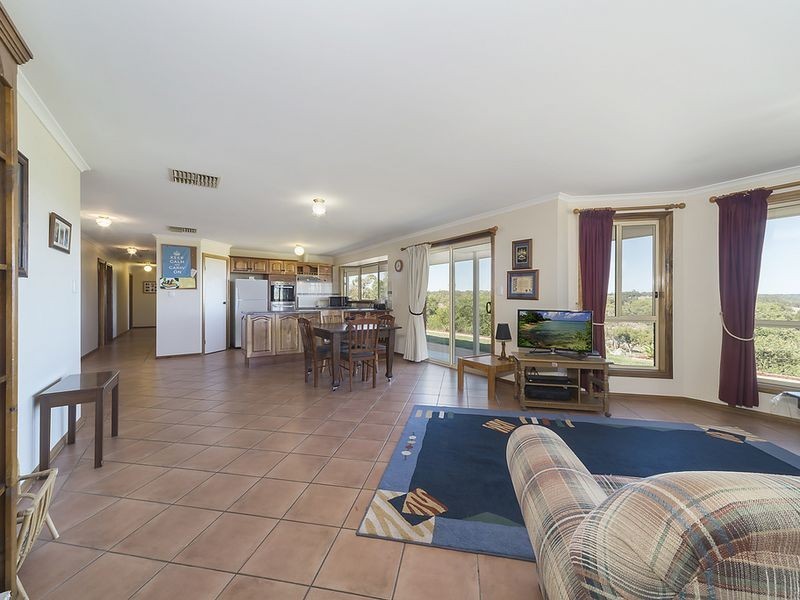 21 Skurray Court, Cockatoo Valley SA 5351